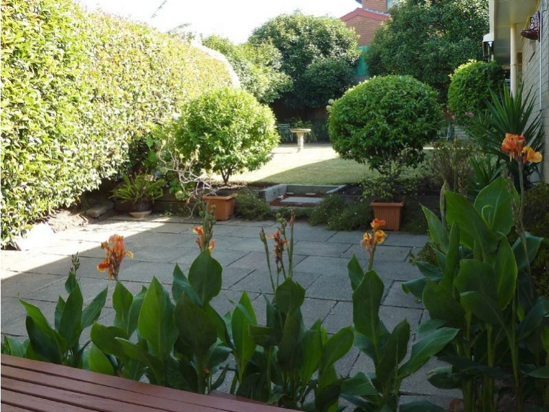 111 BRADY RD, Dandenong North VIC 3175