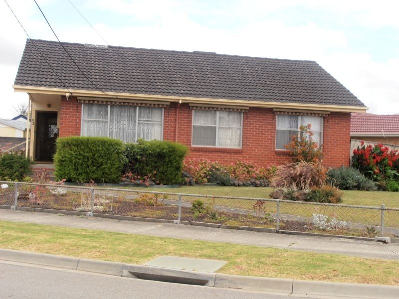 43 CRIMSON DVE, Doveton VIC 3177