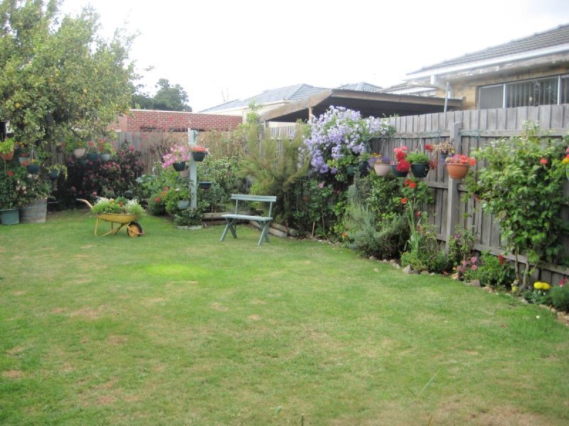 9 INGRID STREET, Dandenong VIC 3175