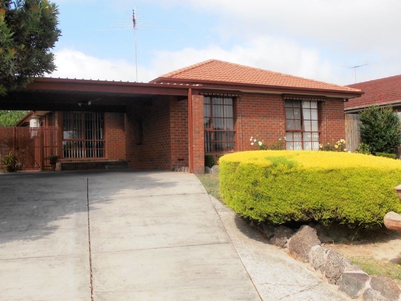 10 MUELLER CRT, Endeavour Hills VIC 3802