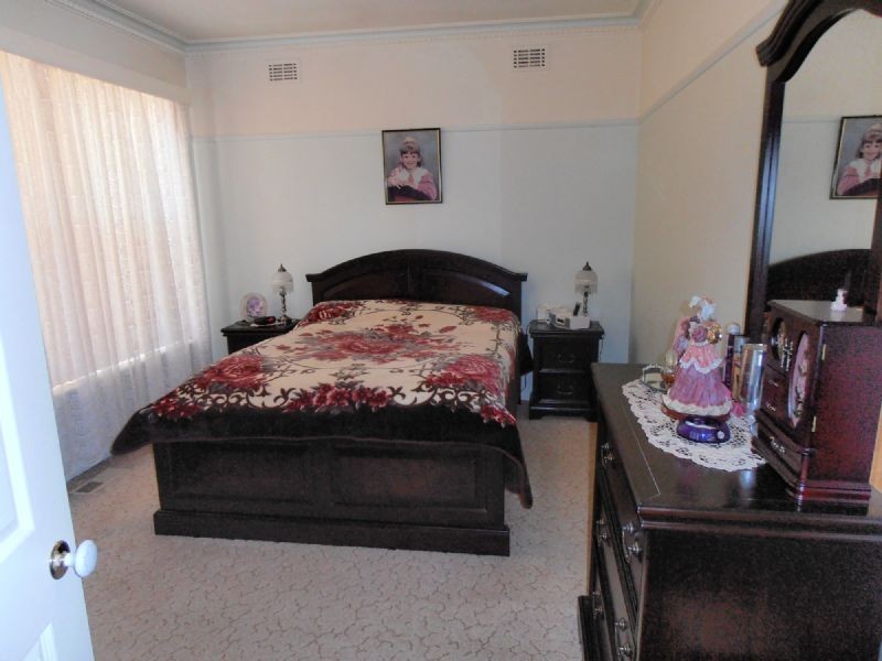 18 BULONG ST, Dandenong VIC 3175