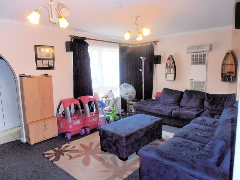 7 TARONGA CRT, Noble Park VIC 3174