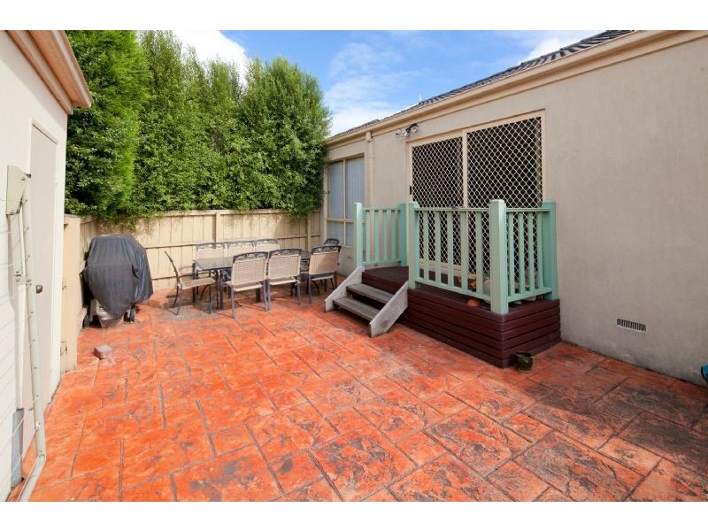 2/1202 HEATHERTON ROAD, Noble Park VIC 3174