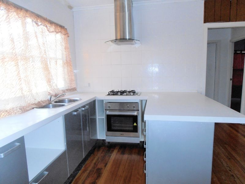 1/77 WATTLE DVE, Doveton VIC 3177