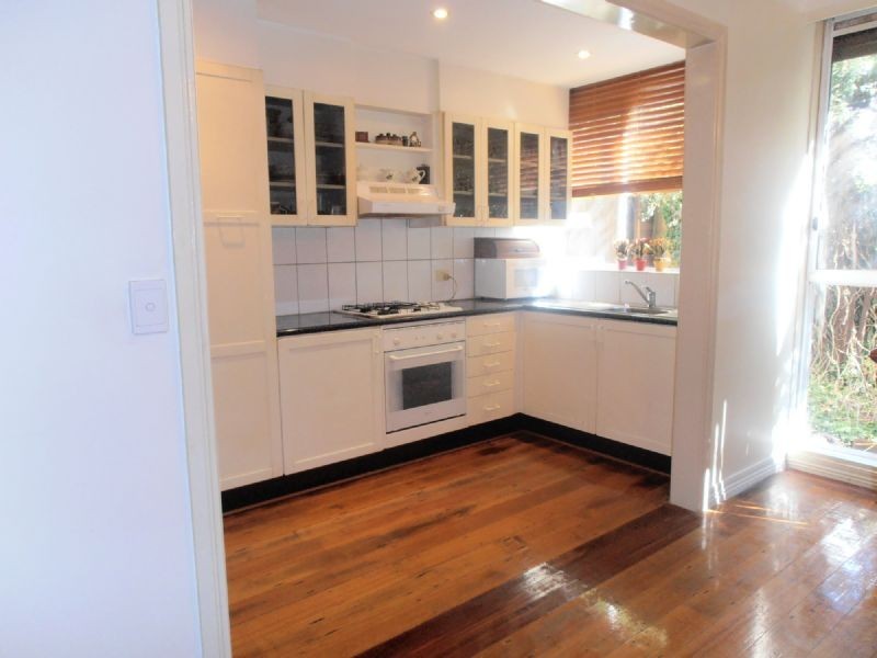 9/40-42 HEMMINGS ST, Dandenong VIC 3175