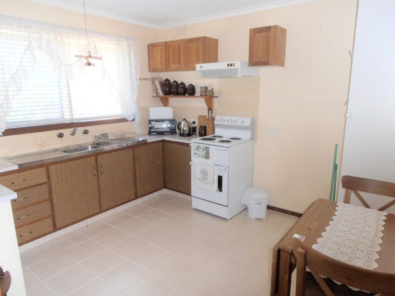 1/90 CLOW ST, Dandenong VIC 3175