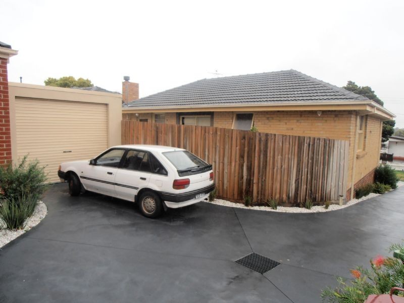 1/13 ELMHURST ST, Noble Park North VIC 3174