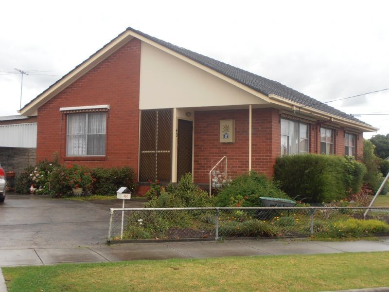 43 CRIMSON DVE, Doveton VIC 3177