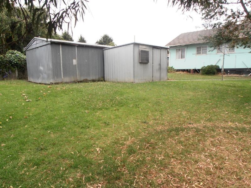 21 ALMOND DRIVE, Doveton VIC 3177