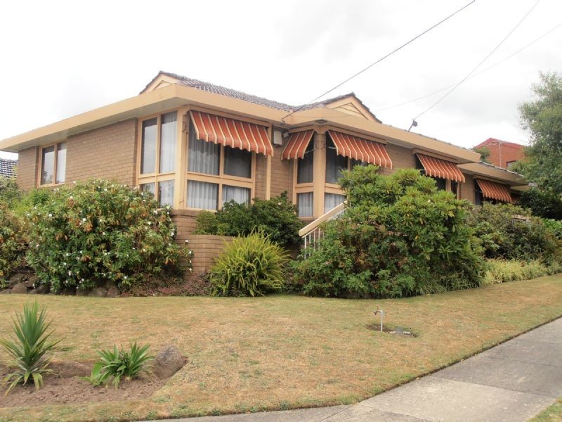 111 BRADY RD, Dandenong North VIC 3175