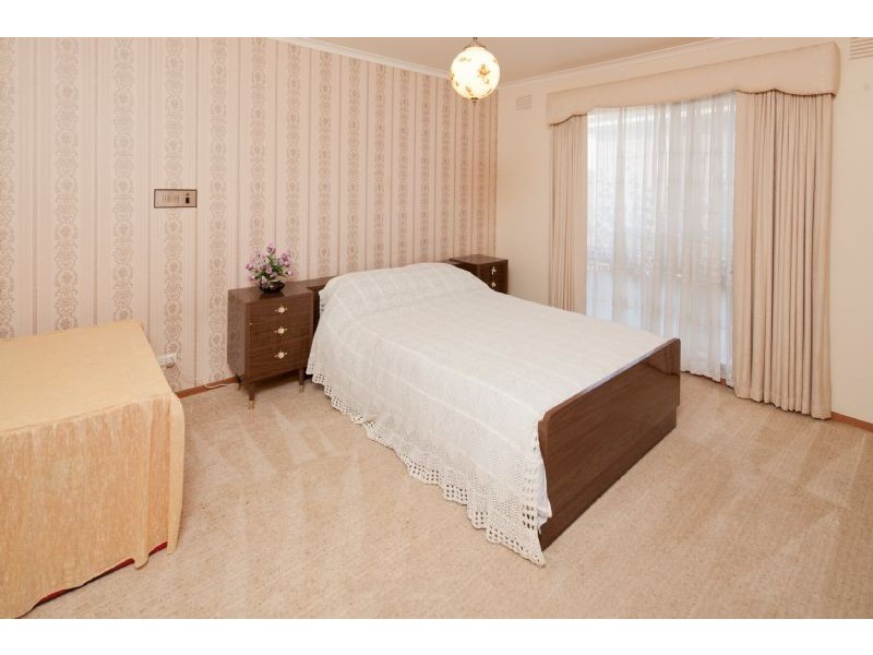 6 BULDAH STREET, Dandenong North VIC 3175