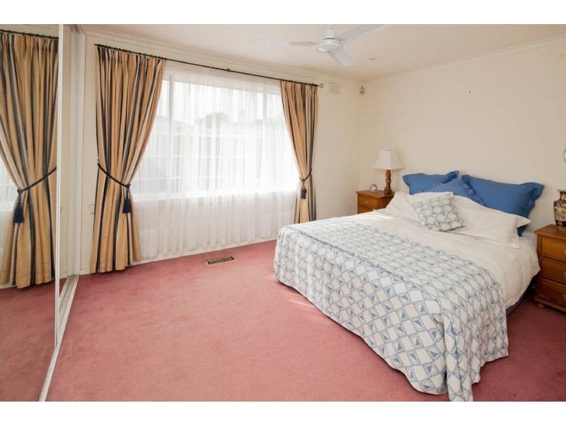 15 CENTRAL AVENUE, Dandenong North VIC 3175