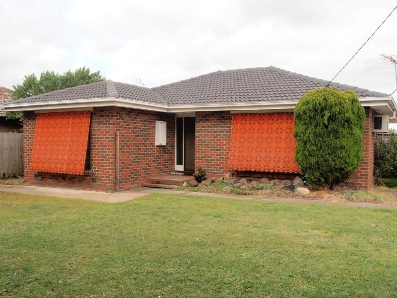 1/122 DOVETON AVE, Eumemmerring VIC 3177