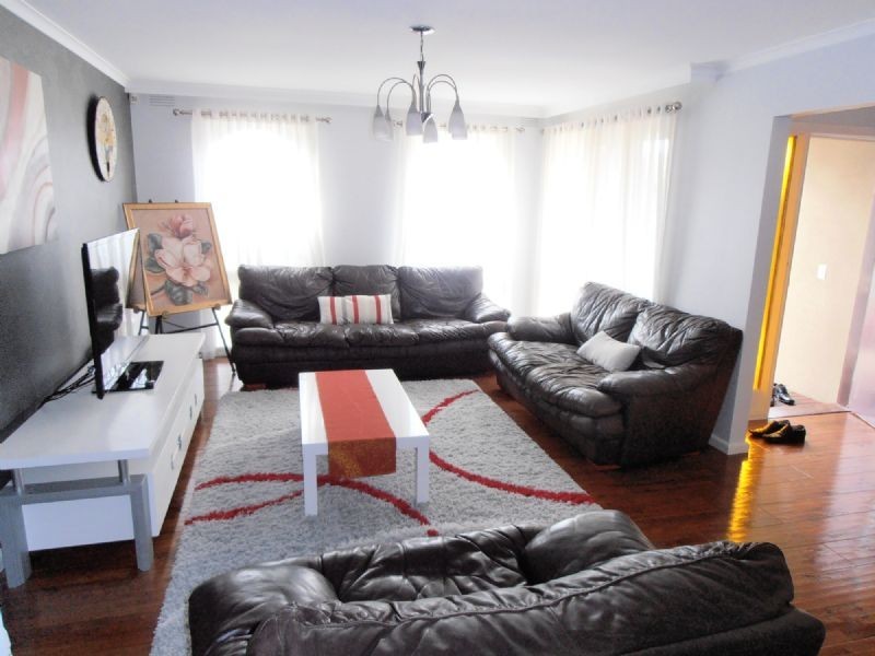 34 DORSET RD, Dandenong North VIC 3175