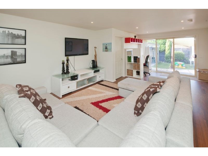 17 PAMIR ST, Dandenong North VIC 3175