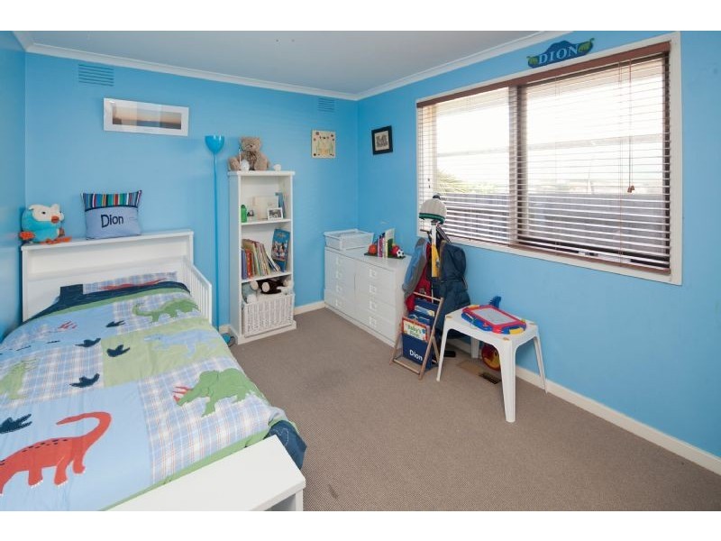 17 PAMIR ST, Dandenong North VIC 3175