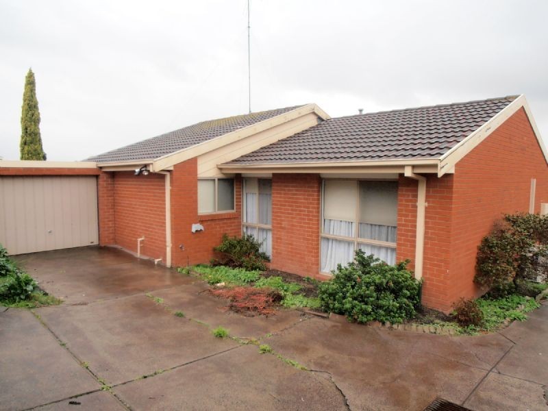 1/32 John Hunter Drive, Endeavour Hills VIC 3802