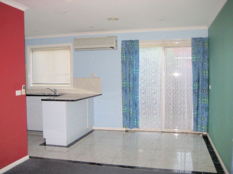 3/9 WILMA AVE, Dandenong VIC 3175