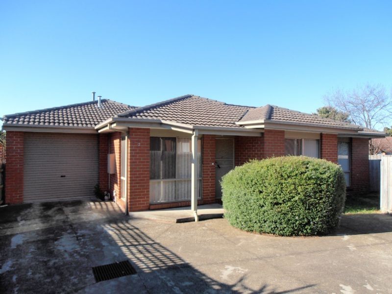 2/4 GREENHILL COURT, Dandenong North VIC 3175