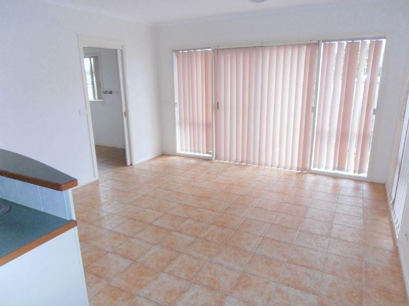 2/4 GREENHILL COURT, Dandenong North VIC 3175