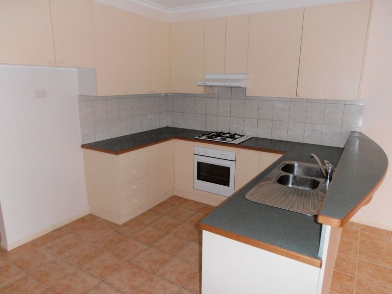 2/4 GREENHILL COURT, Dandenong North VIC 3175