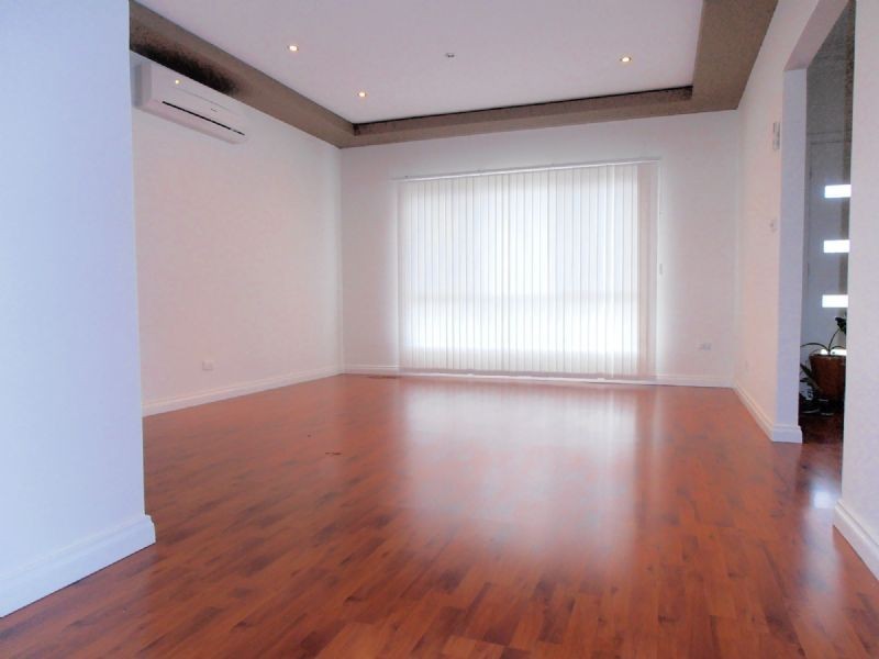 1/4 NICOLE AVENUE, Dandenong North VIC 3175