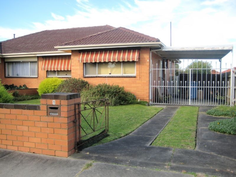 1/1 BRUNET ST, Dandenong North VIC 3175