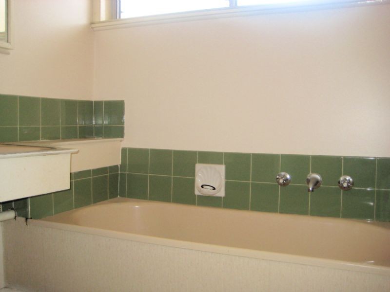 1/1 BRUNET ST, Dandenong North VIC 3175