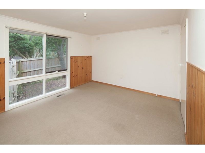 25 WARANGA STREET, Dandenong North VIC 3175