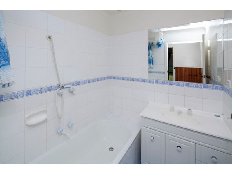 25 WARANGA STREET, Dandenong North VIC 3175