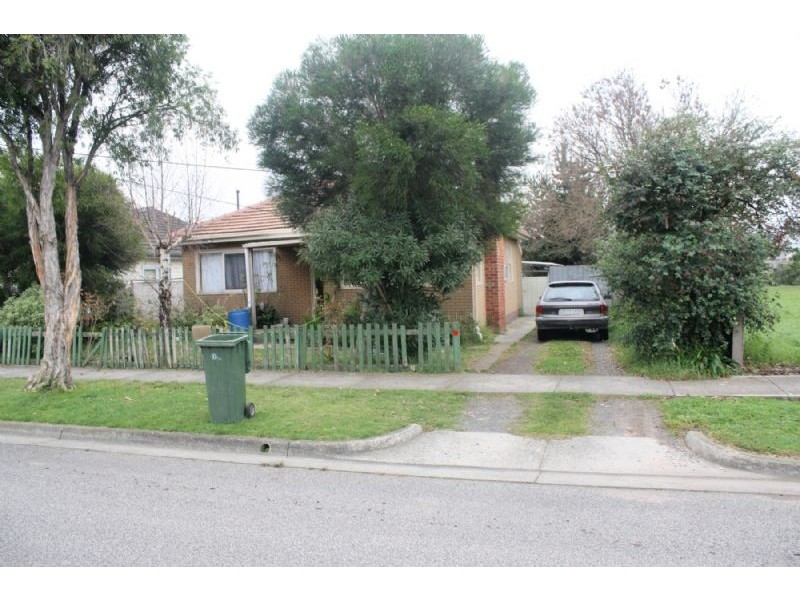 9 Frederick Street, Dandenong VIC 3175