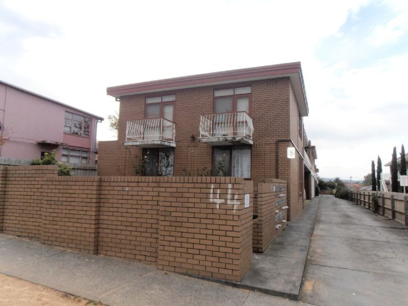 20/44 PRINCES HIGHWAY, Dandenong VIC 3175