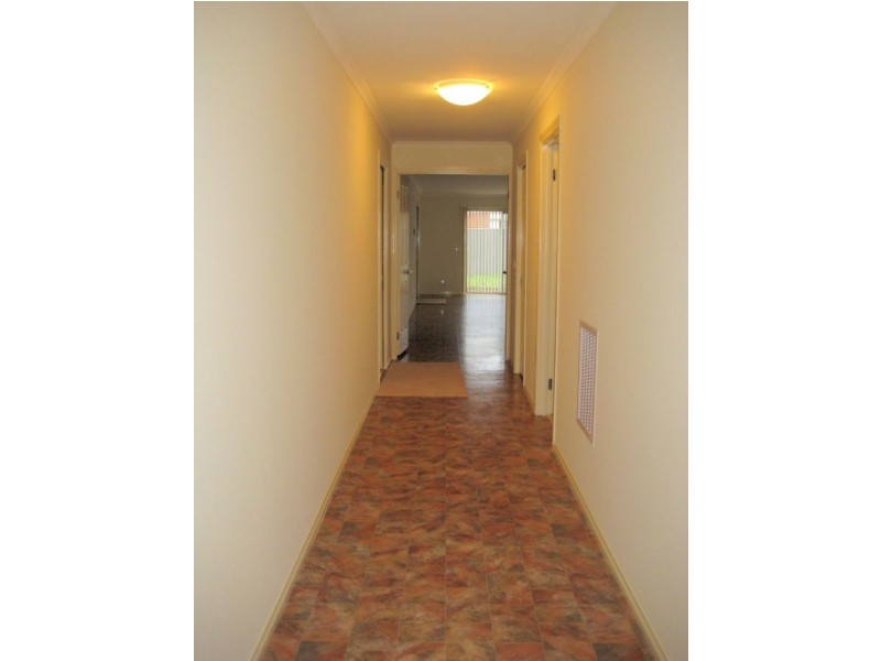 23 GRAND CENTRAL BLVD, Pakenham VIC 3810