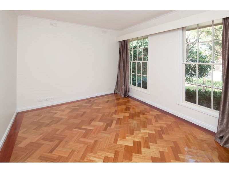 11 Besley Street, Dandenong VIC 3175