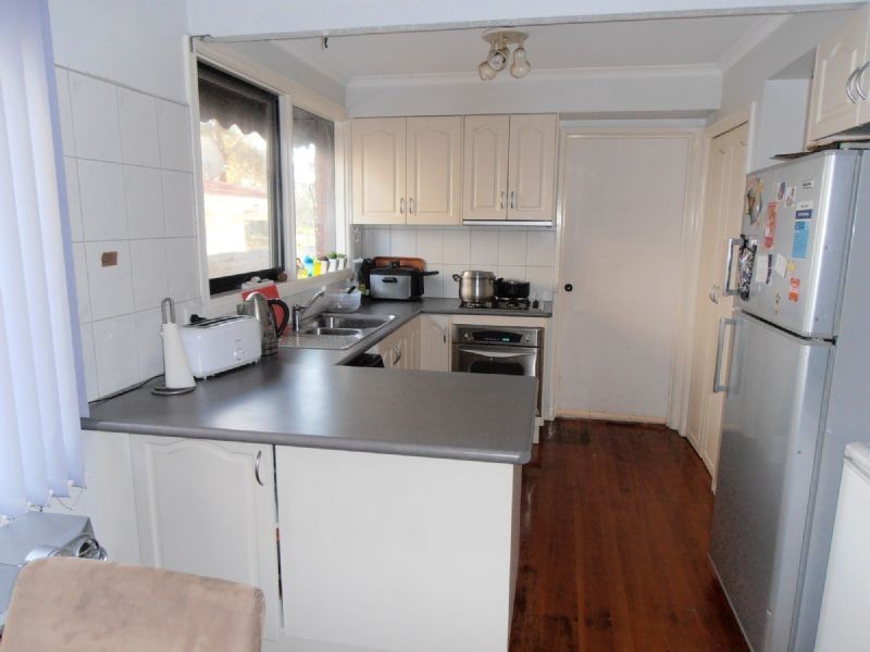 92 Somerset Drive, Dandenong North VIC 3175