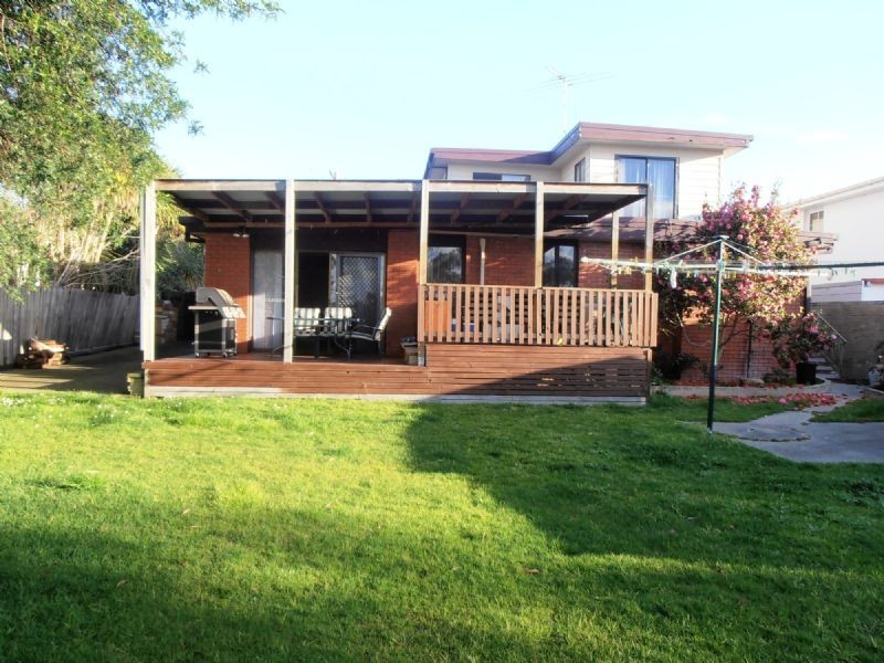 92 Somerset Drive, Dandenong North VIC 3175