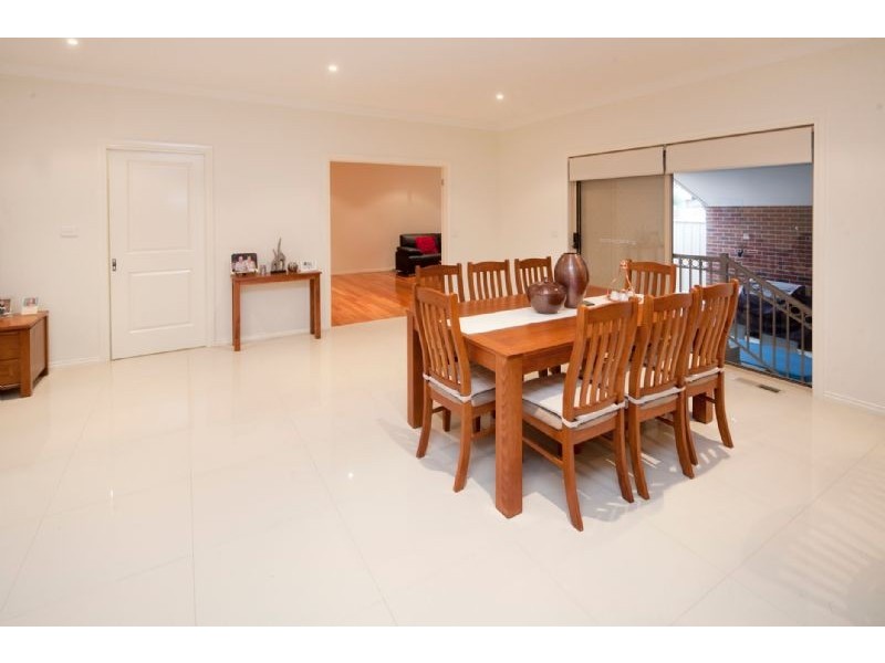 9 PURLEY DVE, Dandenong North VIC 3175