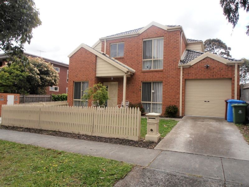 1/14 Close Avenue, Dandenong VIC 3175