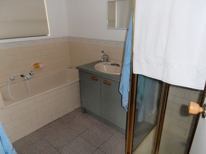 1/32 John Hunter Drive, Endeavour Hills VIC 3802