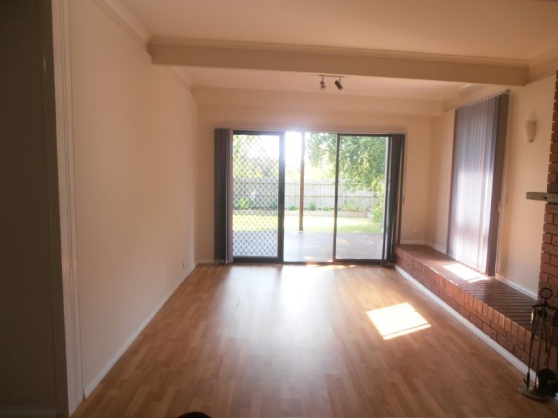92 Somerset Drive, Dandenong North VIC 3175