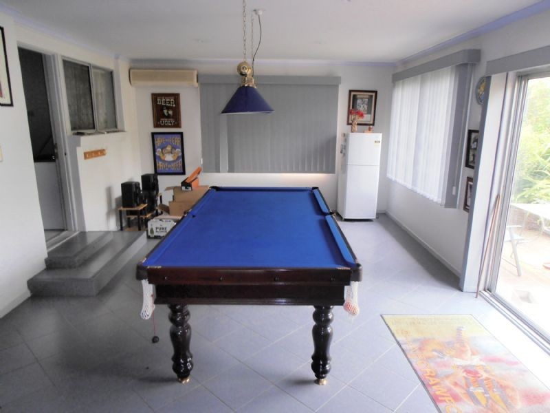 135 Gleneagles Drive, Endeavour Hills VIC 3802