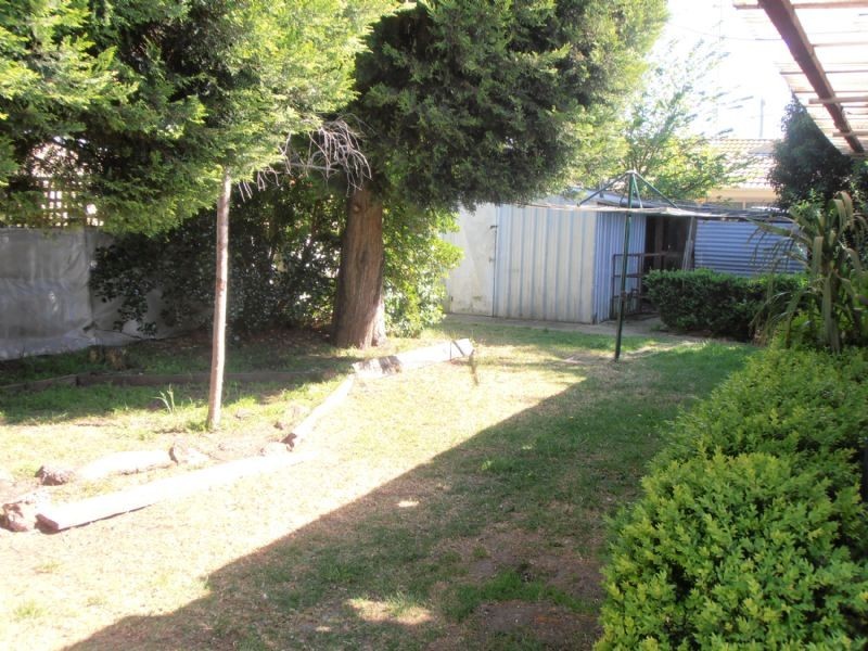 11 Oak Avenue, Doveton VIC 3177