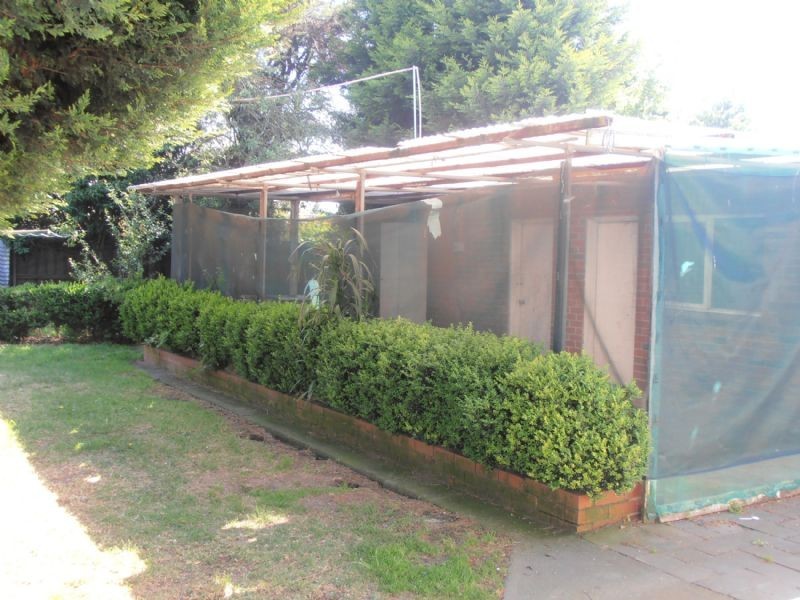 11 Oak Avenue, Doveton VIC 3177