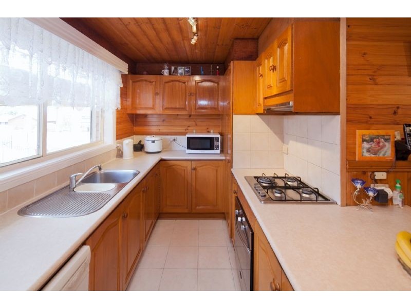 29 Aberdeen Drive, Dandenong North VIC 3175