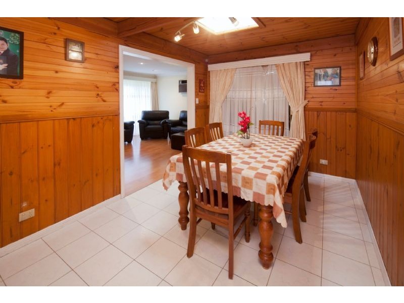 29 Aberdeen Drive, Dandenong North VIC 3175