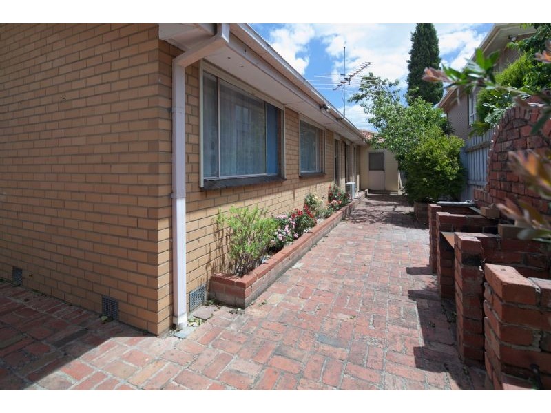 29 Aberdeen Drive, Dandenong North VIC 3175