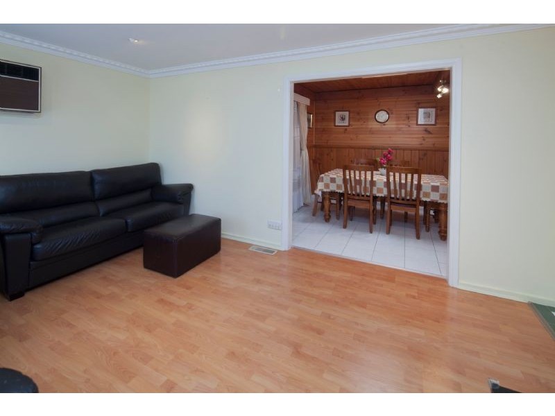 29 Aberdeen Drive, Dandenong North VIC 3175