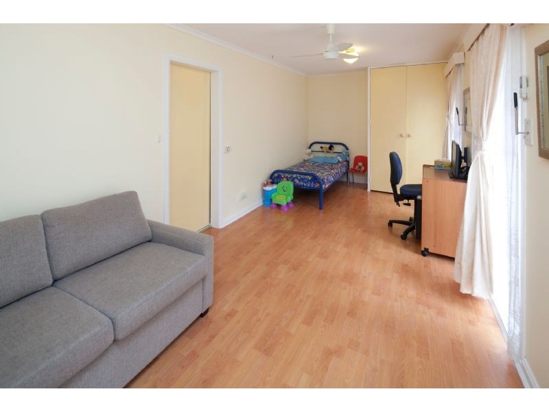 29 Aberdeen Drive, Dandenong North VIC 3175