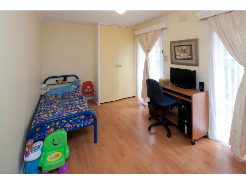 29 Aberdeen Drive, Dandenong North VIC 3175