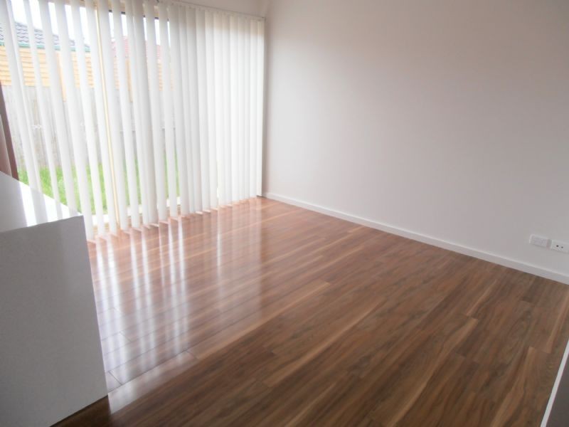 2/8 Buckeye Drive, Hallam VIC 3803